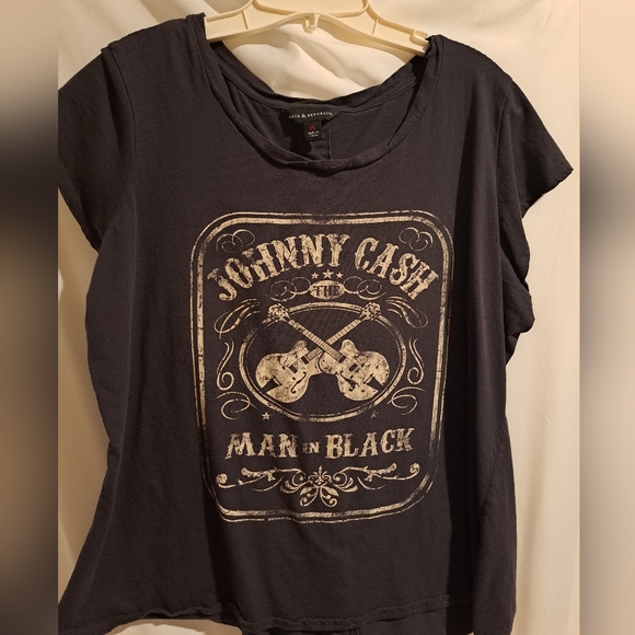 Rock and Republic t-shirt - Picture 4 of 4